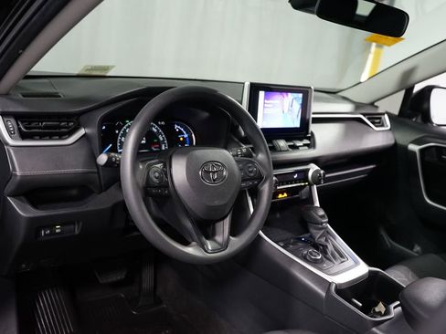 Certified 2025 Toyota RAV4 XLE image 11