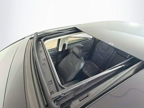 Used 2017 Ford Edge Titanium w/ Equipment Group 301A image 17