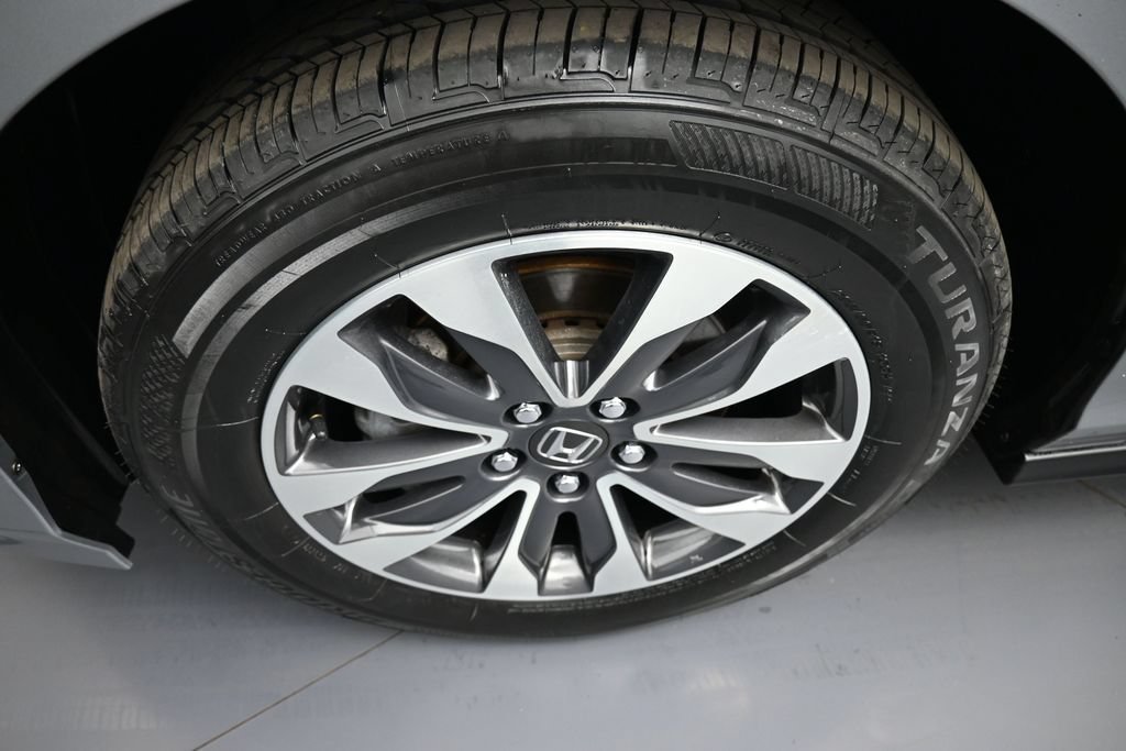 Certified 2024 Honda Odyssey EX-L image 14