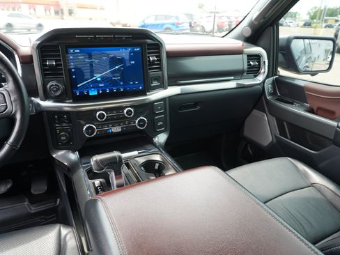 Used 2022 Ford F150 Lariat w/ Equipment Group 502A High AWD/4WD image 24