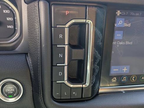 Used 2021 GMC Yukon Denali w/ Denali Ultimate Package image 15