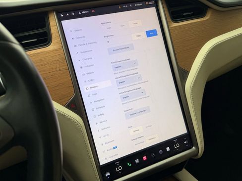 Used 2020 Tesla Model X Performance image 61