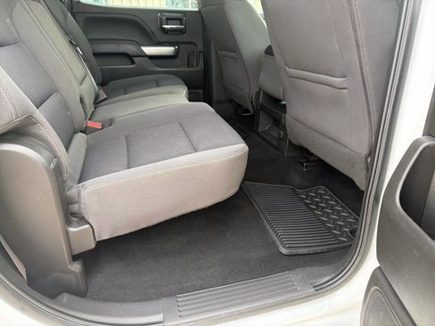 Used 2018 Chevrolet Silverado 1500 LT w/ Trailering Package image 15