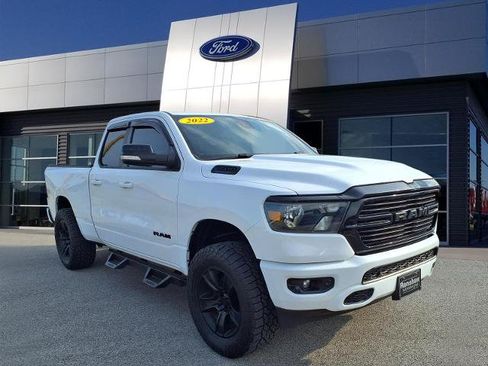 Used 2021 RAM 1500 Big Horn AWD/4WD image 1