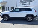 Used 2019 Jeep Cherokee Trailhawk image 5