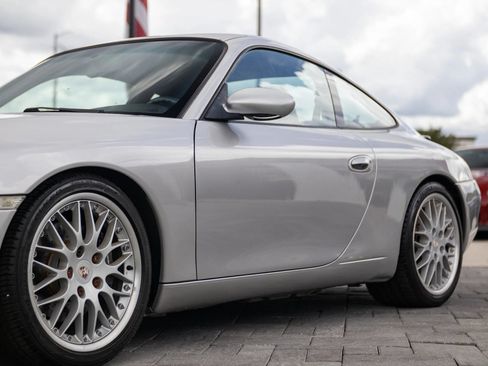 Used 1999 Porsche 911 Carrera RWD image 9
