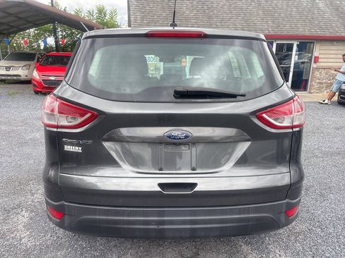 Used 2016 Ford Escape S FWD image 7