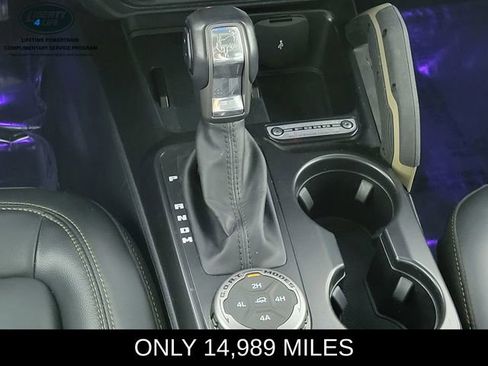 Used 2025 Ford Bronco Badlands AWD/4WD image 23