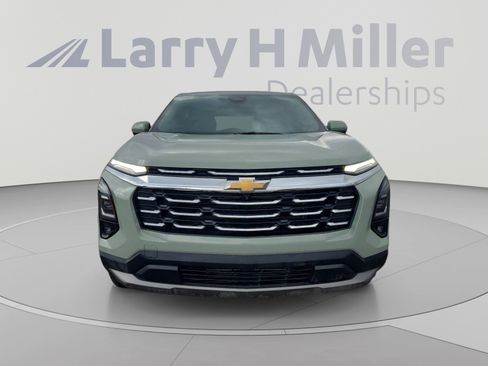 Used 2025 Chevrolet Equinox LT w/ Safety and Technology Package AWD/4WD image 8