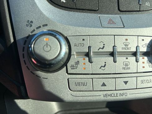 Used 2016 Chevrolet Equinox LT w/ Convenience Package FWD image 30