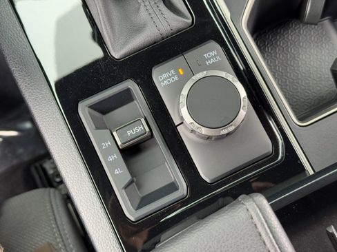 Used 2025 Toyota Tundra SR5 image 29