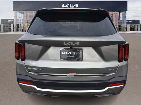 New 2026 Kia Sorento EX image 5