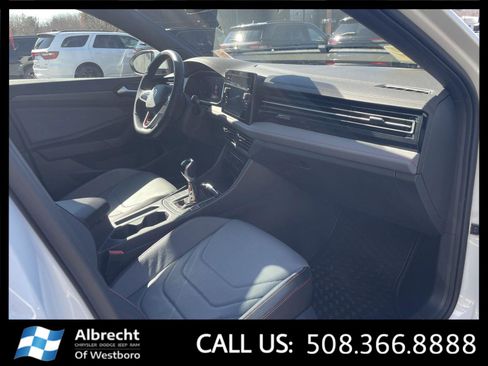 Used 2025 Volkswagen Jetta GLI Autobahn image 19
