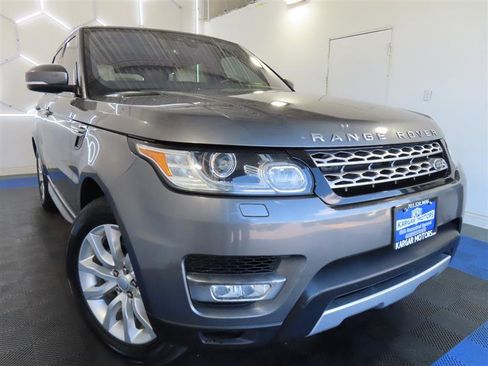 Used 2017 Land Rover Range Rover Sport HSE image 2