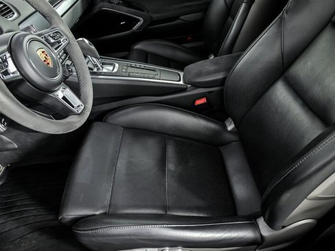 Used 2019 Porsche 718 Cayman GTS RWD image 15