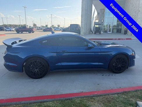 Used 2023 Ford Mustang Premium RWD image 7