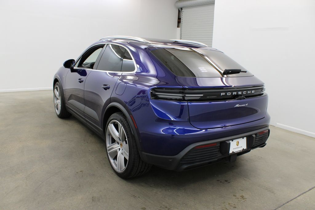 Used 2024 Porsche Macan 4 Electric AWD/4WD image 3