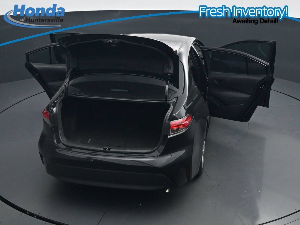 Used 2026 Toyota Corolla LE FWD image 47