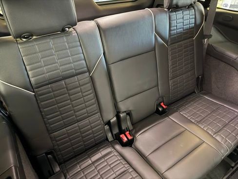 Used 2023 Cadillac Escalade V image 44