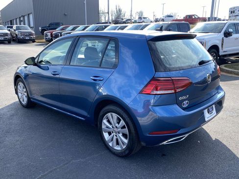 Used 2021 Volkswagen Golf 4-Door image 4