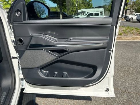 New 2026 Lincoln Navigator L Reserve image 17