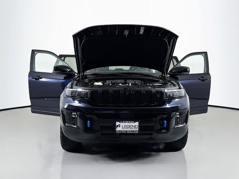 Used 2023 Jeep Grand Cherokee Trailhawk w/ Advanced Protech Group II image 28