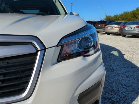 Used 2019 Subaru Forester Premium image 10