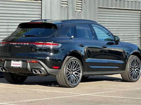 Used 2025 Porsche Macan image 8