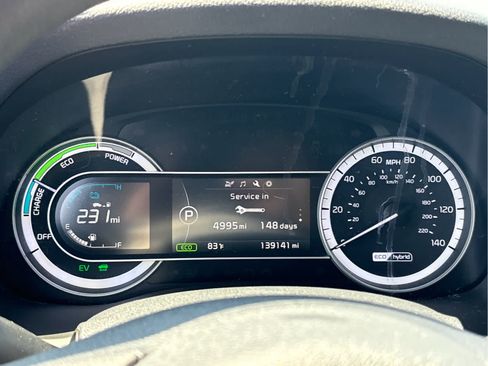 Used 2018 Kia Niro LX FWD image 18