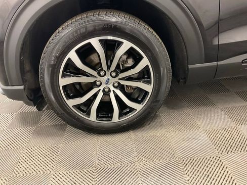 Used 2025 Ford Explorer ST-Line image 9