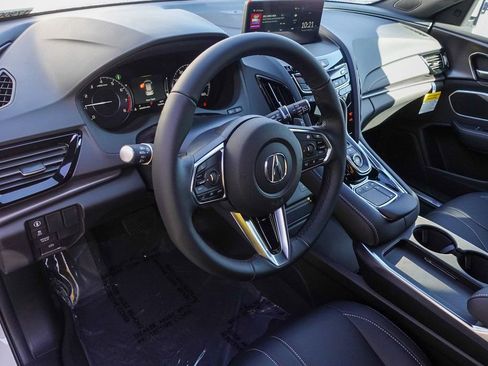 New 2025 Acura RDX Base image 11