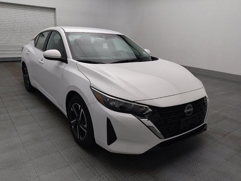Used 2025 Nissan Sentra SV FWD image 13