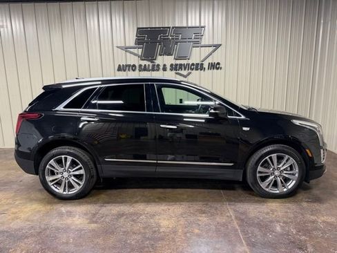 Used 2025 Cadillac XT5 Premium Luxury image 7