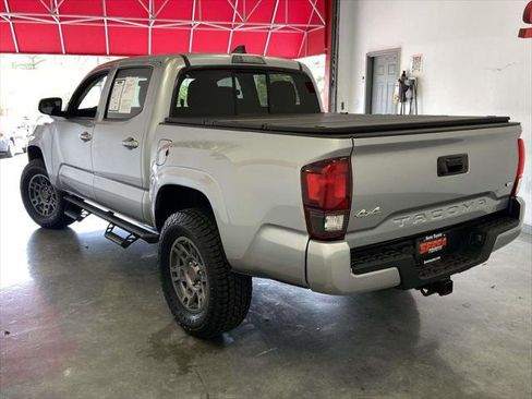 Certified 2023 Toyota Tacoma SR AWD/4WD image 7