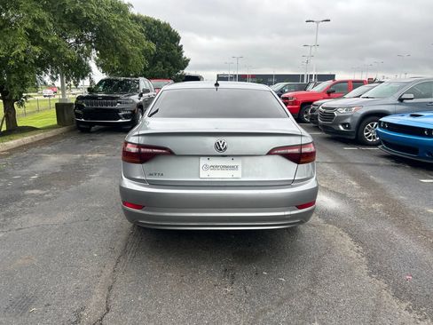 Used 2019 Volkswagen Jetta S w/ Driver Assistance Package FWD image 5