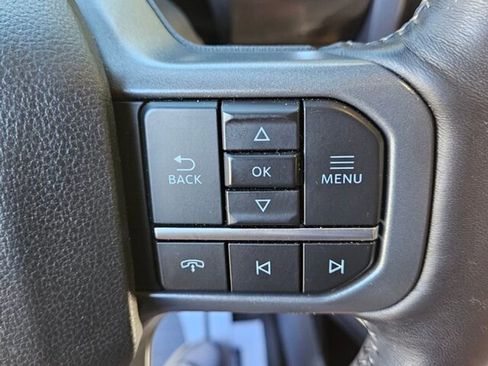 Used 2023 Ford F150 Lariat w/ Trailer Tow Package image 23