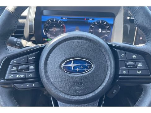 Used 2026 Subaru Outback Premium AWD/4WD image 32