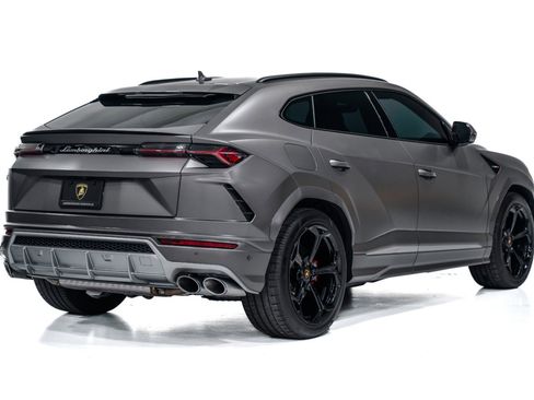 Used 2021 Lamborghini Urus image 8