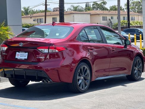 Certified 2023 Toyota Corolla SE FWD image 5