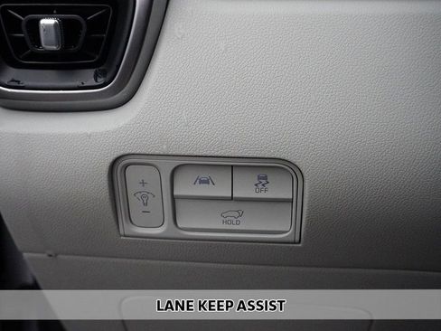 Used 2023 Kia Sorento X-Line EX image 6