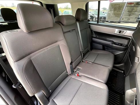 Used 2025 Hyundai Santa Fe SE image 21