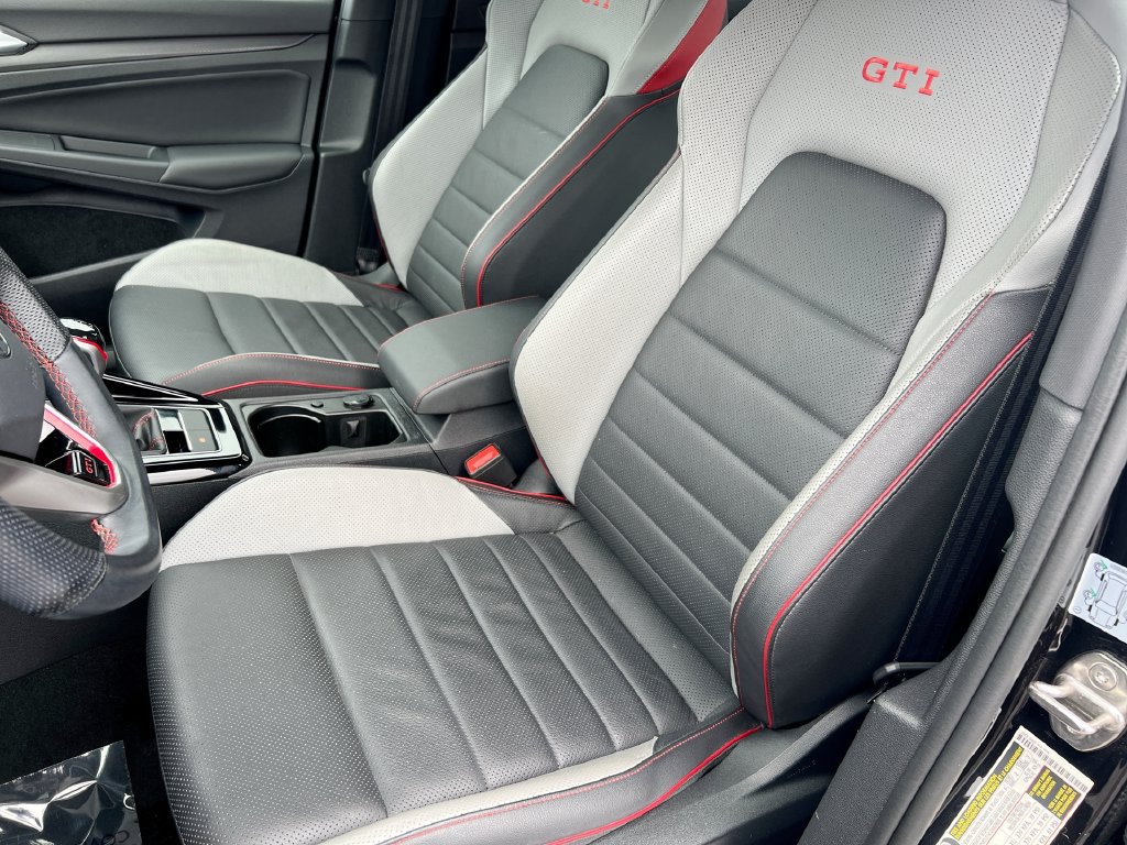 Used 2024 Volkswagen GTI Autobahn FWD image 20