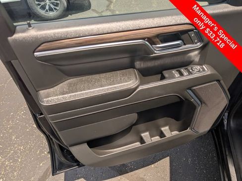 Used 2024 Chevrolet Silverado 1500 LT AWD/4WD image 15