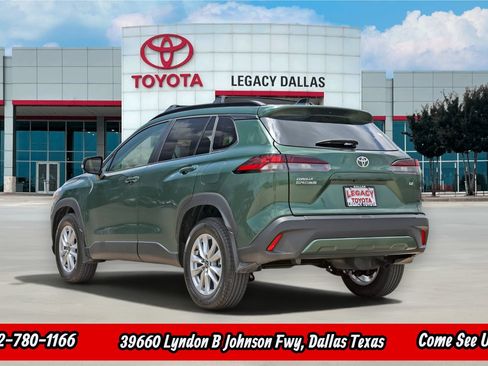 New 2026 Toyota Corolla Cross LE FWD image 6
