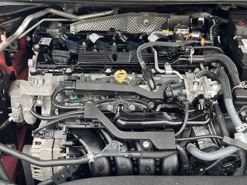 Used 2025 Toyota Corolla LE FWD image 28
