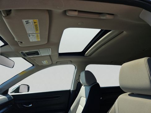 Certified 2024 Honda CR-V EX image 15