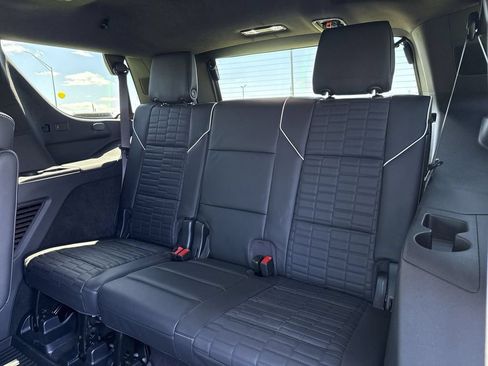 Used 2025 Cadillac Escalade V w/ LPO, Floor Liner Package AWD/4WD image 20