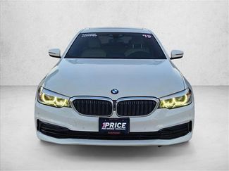 Used 2019 BMW 530e w/ Premium Package video 2