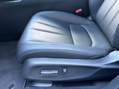 Used 2025 Acura ADX AWD image 14
