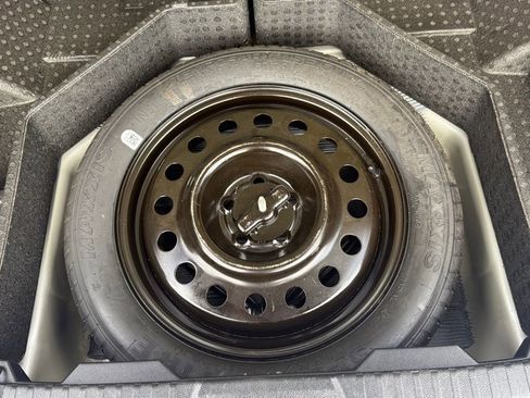 Used 2015 Ford Edge SE image 33